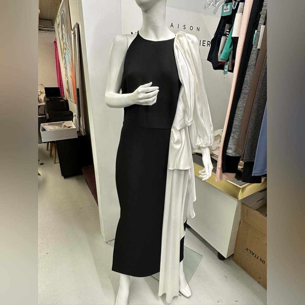 BRAND NEW HELLESSY ALHAMBRA DRESS